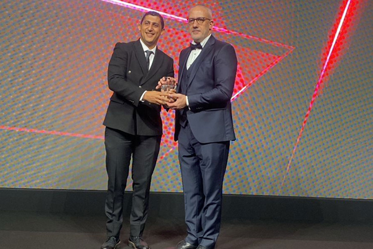 A big congratulations to Mario Wasily , Al Shirawi Interiors for receiving the Fit-Out Manager of the Year! 🎉